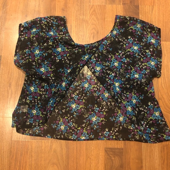 Floral open-backed top - Picture 2 of 5